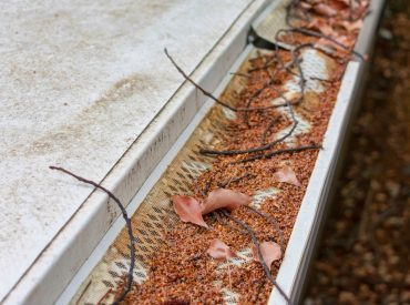 Clogged Gutter Screen - K-Guard Heartland