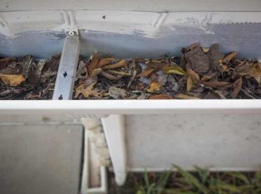 Half-Round Clogged Gutters - K-Guard Heartland